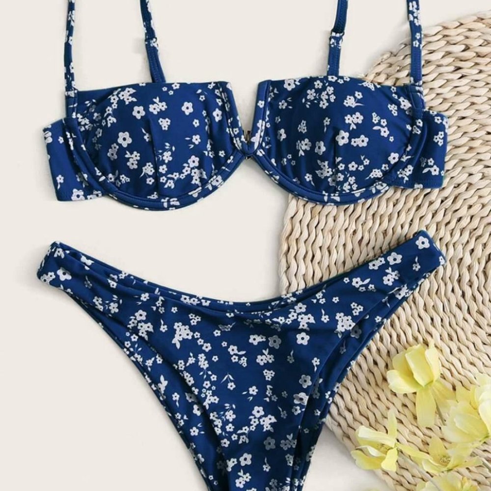 NWT Floral Bikini